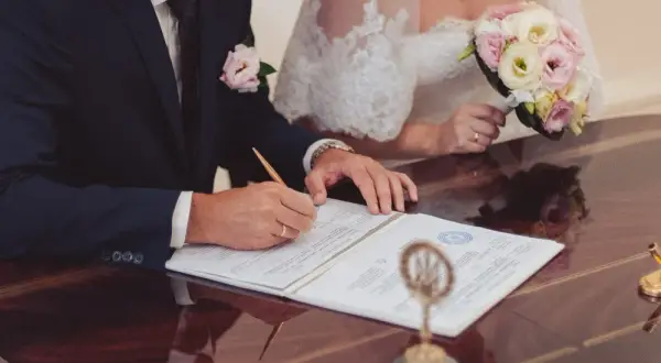 Co potrzebne do ślubu cywilnego? Kluczowe dokumenty i formalności